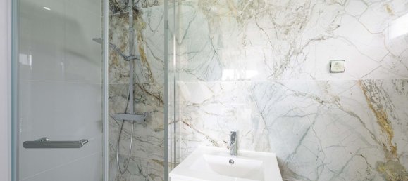 4 Schlafzimmer Villa in Quarteira, Portugal, Nr. 254114 11