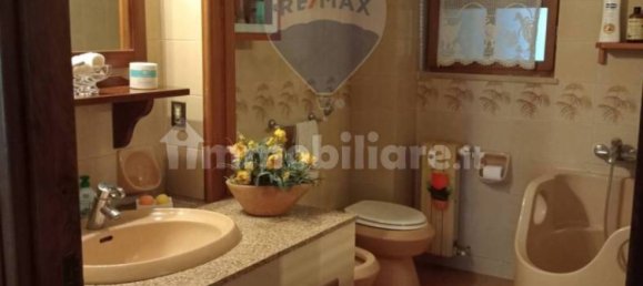 2 Schlafzimmer Wohnung in Naples, Italy, Nr. 342005 26