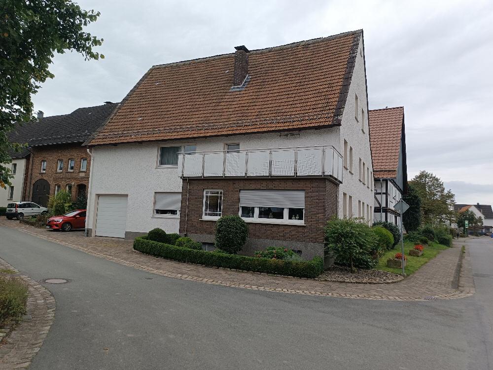 Дом с 7 комнатами в Хёкстер, Германия № 212088