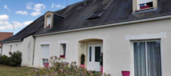 5 chambres Maison à Romorantin-Lanthenay, France No. 153203 2