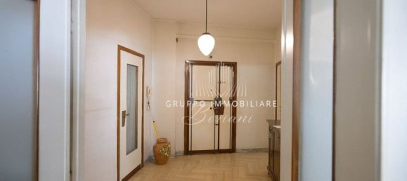 Apartamento de 4 dormitorios en Rome, Italy No. 337131 8
