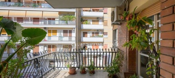 Apartamento de 4 dormitorios en Rome, Italy No. 337131 13