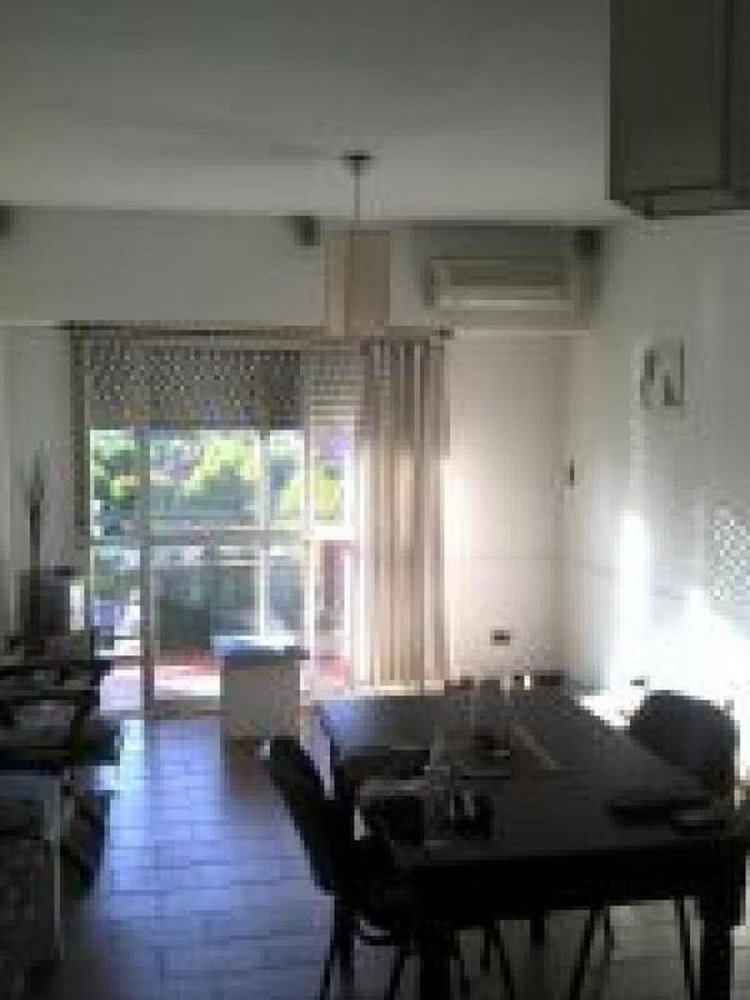 2 Schlafzimmer Wohnung in Esteban Echeverria, Argentina, Nr. 83871