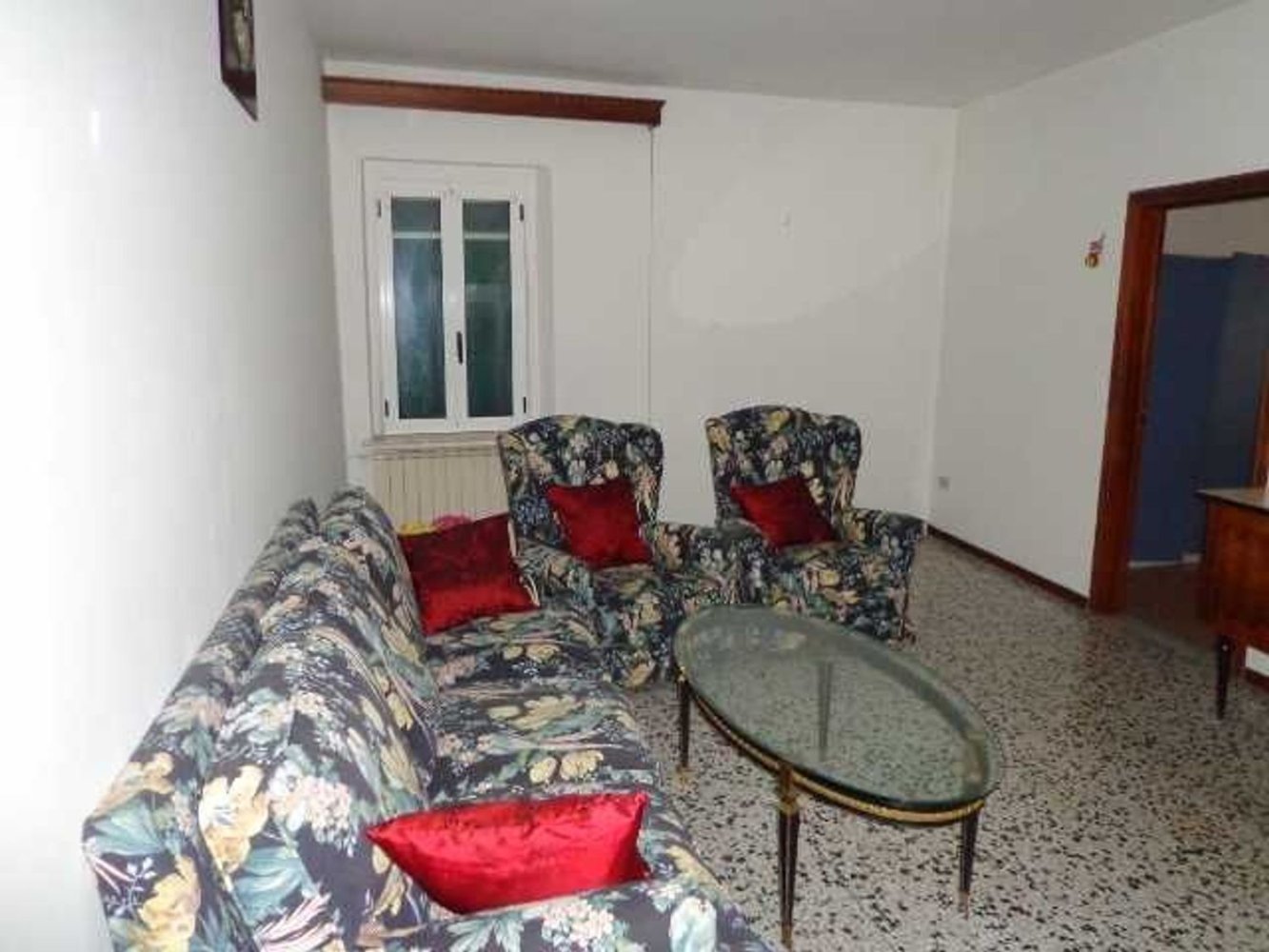 5 rooms Apartment in Fucecchio, Italy No. 66160