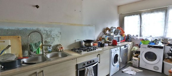 3 bedrooms Apartment in Trappes, France No. 178340 2