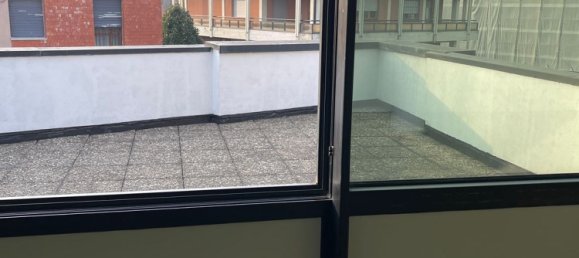 77m² Office in Monza, Italy No. 136788 5