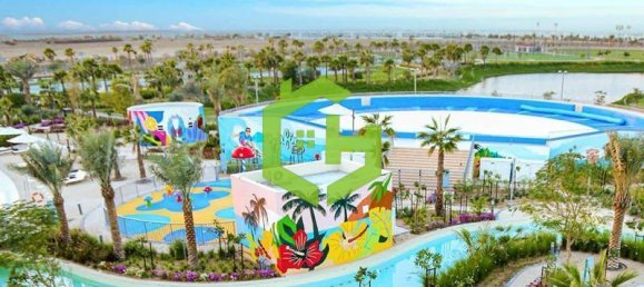 4 bedrooms Villa in Dubai, UAE No. 38759 9