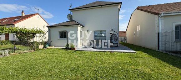 3 bedrooms House in Jallans, France No. 56078 12