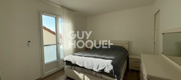 3 bedrooms House in Jallans, France No. 56078 4