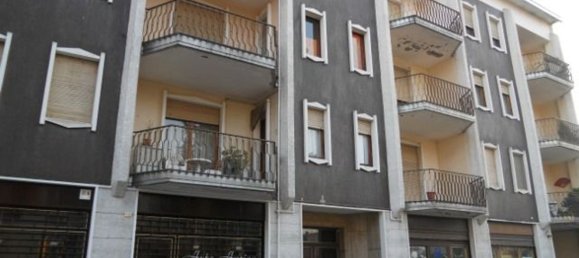 2 غرف نوم شقة في Novara, Italy رقم 350549 22