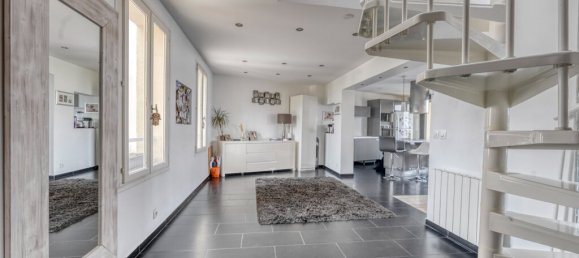 4 bedrooms Duplex in Nogent-sur-Marne, France No. 183428 3