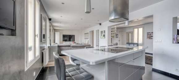 4 bedrooms Duplex in Nogent-sur-Marne, France No. 183428 5