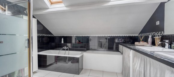 4 bedrooms Duplex in Nogent-sur-Marne, France No. 183428 9