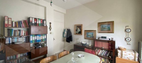 Коммерческая недвижимость с 4 комнатами в Бари, Италия № 20025 13