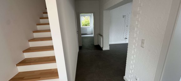 Таунхаус с 4 спальнями в Рекклингхаузен, Германия № 242774 5