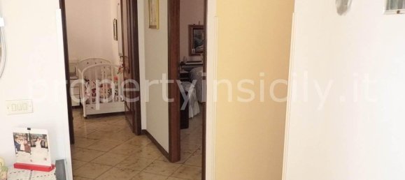 7-salle Appartement à Syracuse, Italy No. 247912 5