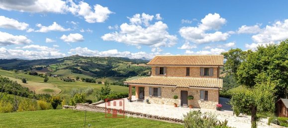 Casa de 2 dormitorios en Marche, Italy No. 295143 4