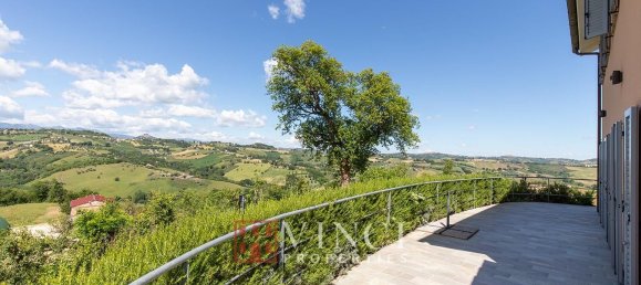 Casa de 2 dormitorios en Marche, Italy No. 295143 9