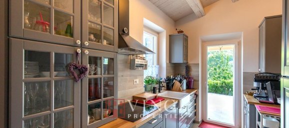 Casa de 2 dormitorios en Marche, Italy No. 295143 17