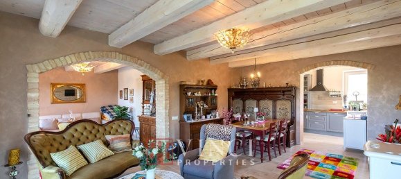 Casa de 2 dormitorios en Marche, Italy No. 295143 15