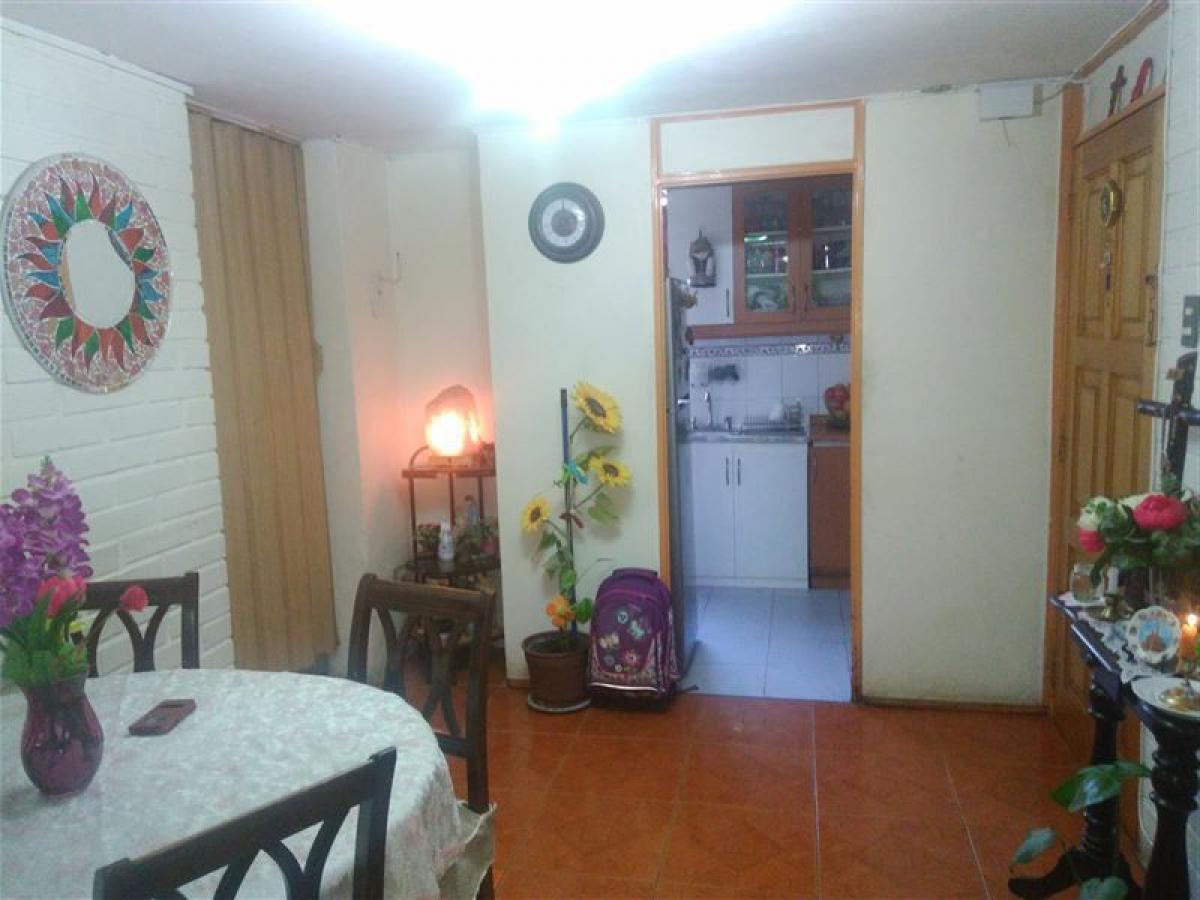 3 bedrooms Apartment in Santiago, Chile No. 3296
