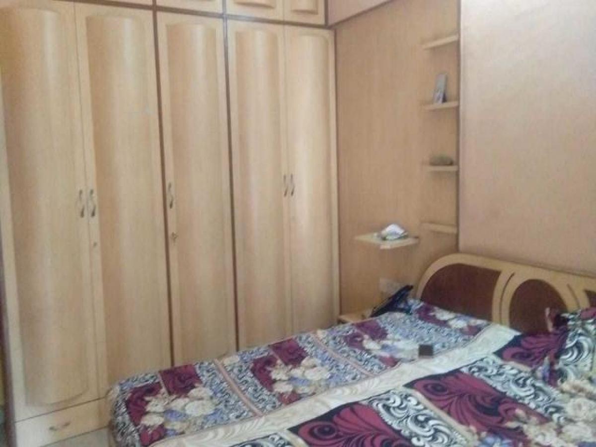 2 bedrooms House in Mumbai, India No. 14252