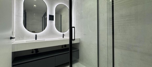 3 bedrooms Apartment in Madrid, Spain No. 117585 19