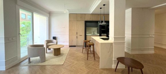 3 bedrooms Apartment in Madrid, Spain No. 117585 4