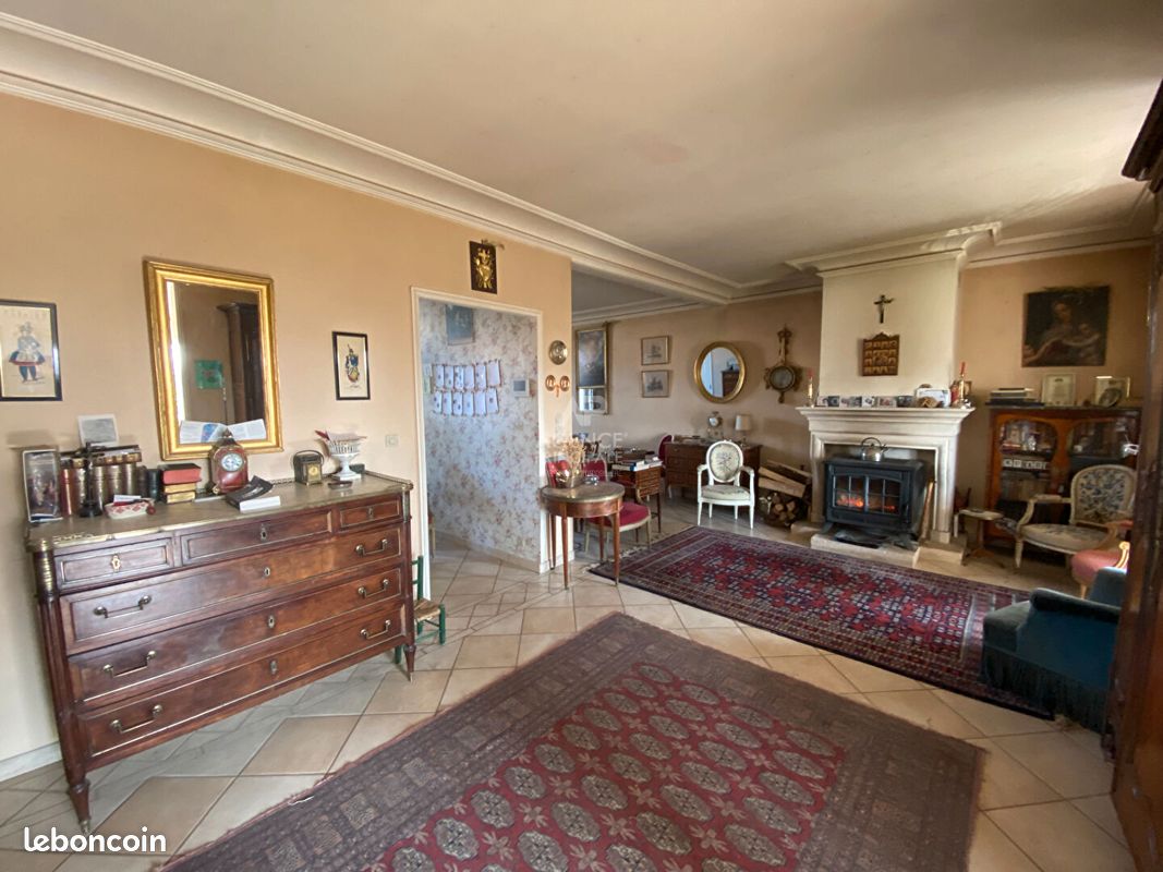 Дом с 5 спальнями в Сержи, Франция № 175529