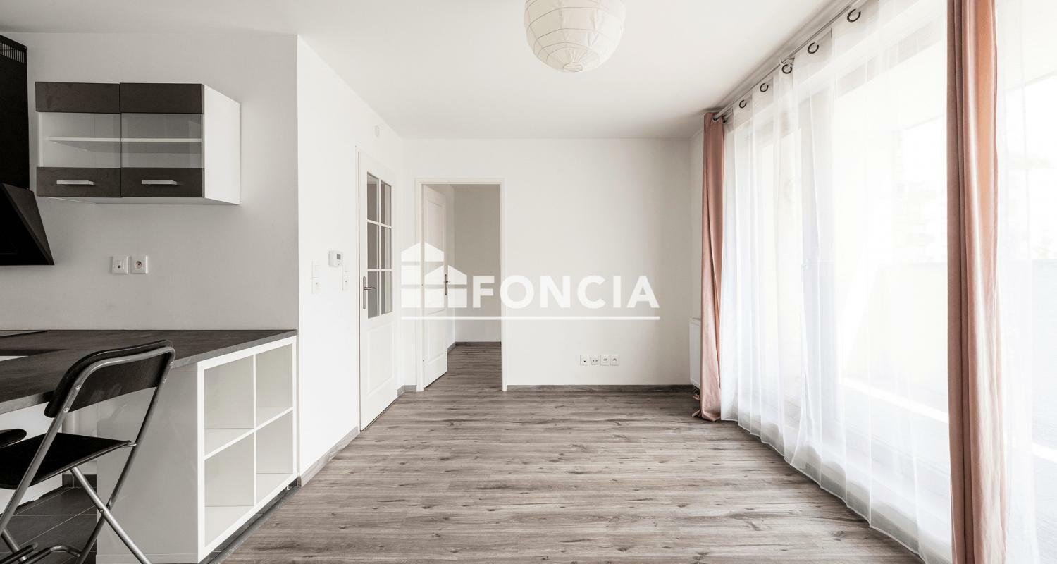 Apartamento de 1 dormitorio en Roubaix, France No. 349136