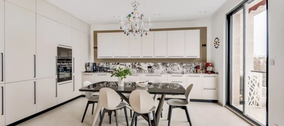 Apartamento de 2 dormitorios en Neuilly-sur-Seine, France No. 176769 3