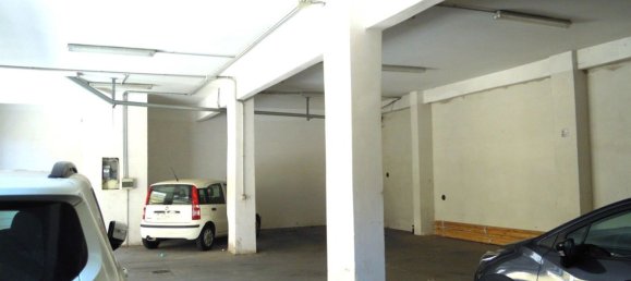 383m² Garage in Rome, Italy No. 363110 16