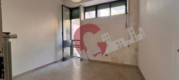 4-Zimmer Wohnung in Rome, Italy, Nr. 46713 10