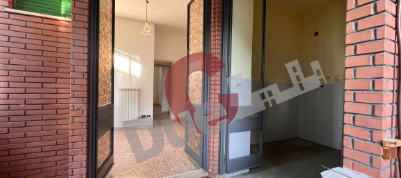 4-Zimmer Wohnung in Rome, Italy, Nr. 46713 8