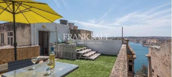  Office in Valletta, Malta No. 12028 11