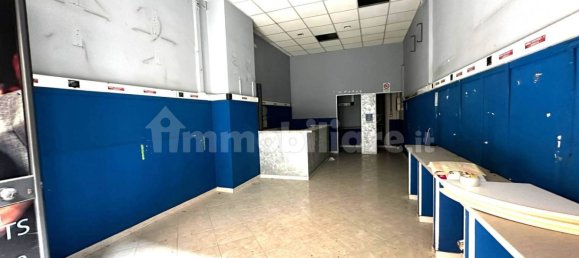 1 room Commercial property in Maddaloni, Italy No. 161146 5
