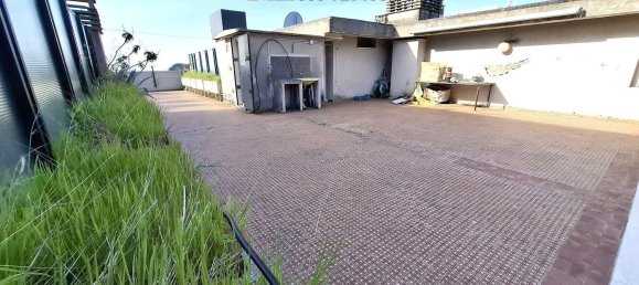 3 bedrooms Apartment in Genoa, Italy No. 327755 4