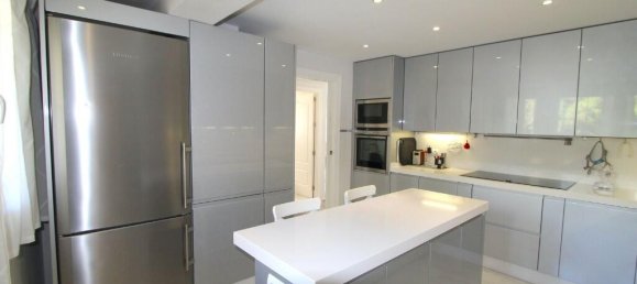 3 bedrooms Apartment in Marbella, Spain No. 49068 16