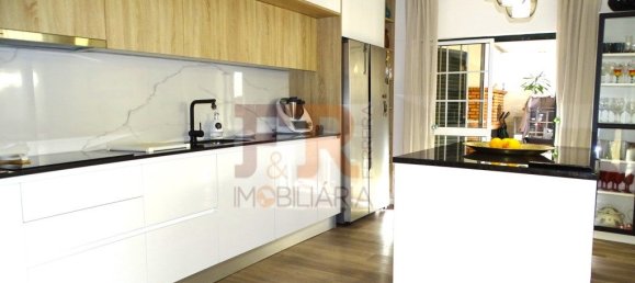 4 Schlafzimmer Haus in Seixal, Portugal, Nr. 337963 20