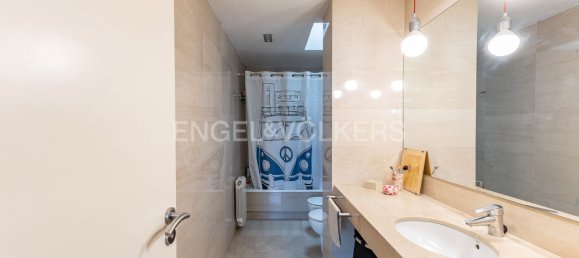 5 bedrooms House in Premia De Mar, Spain No. 138362 33