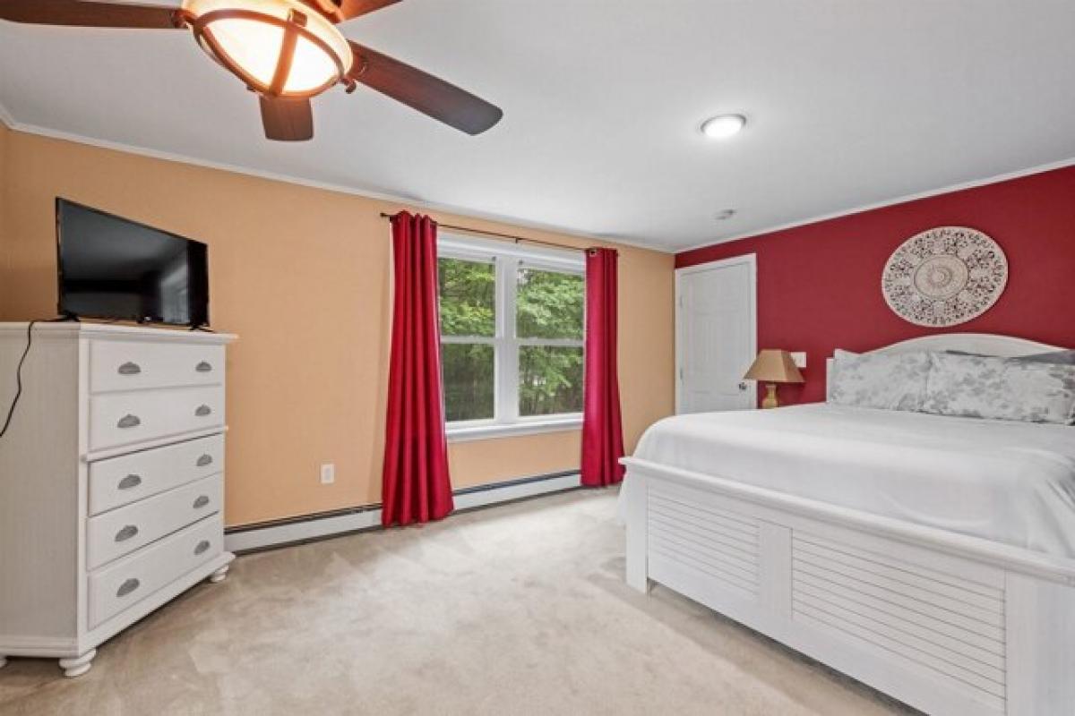 4 bedrooms House in Gilford, USA No. 423513