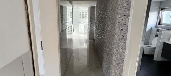 7-Zimmer Doppelhaus in Duisburg, Germany, Nr. 224195 11