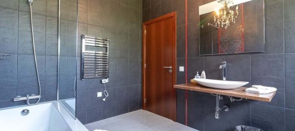 Villa de 4 dormitorios en Alvor, Portugal No. 142542 23