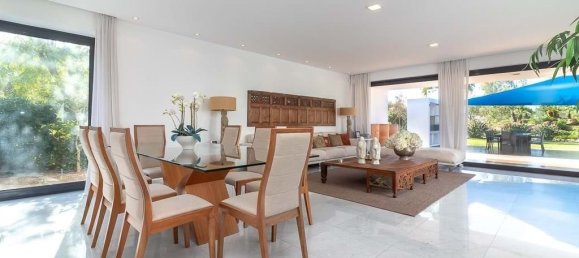 Villa de 4 dormitorios en Alvor, Portugal No. 142542 3