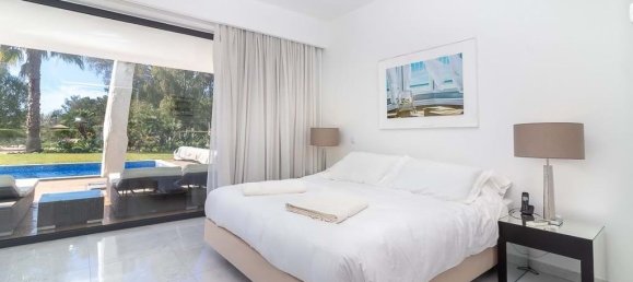 Villa de 4 dormitorios en Alvor, Portugal No. 142542 12