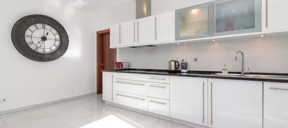 Villa de 4 dormitorios en Alvor, Portugal No. 142542 32