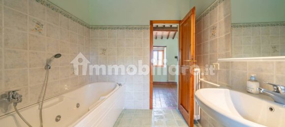 Casa de 5 dormitorios en Paciano, Italy No. 64942 27