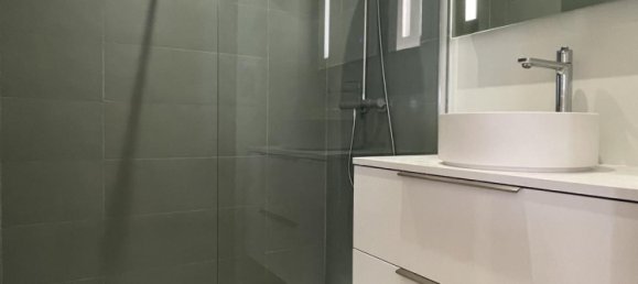 3 Schlafzimmer Wohnung in Chateauroux, France, Nr. 87349 9