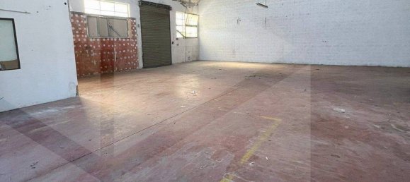 294m² Warehouse in Castel Maggiore, Italy No. 28677 8