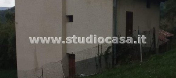 4 rooms House in Blello, Italy No. 154997 9